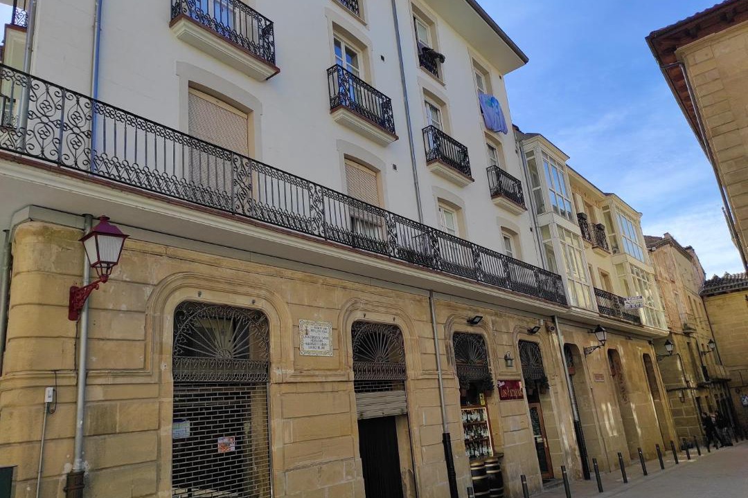Photo of Buildings in Haro
