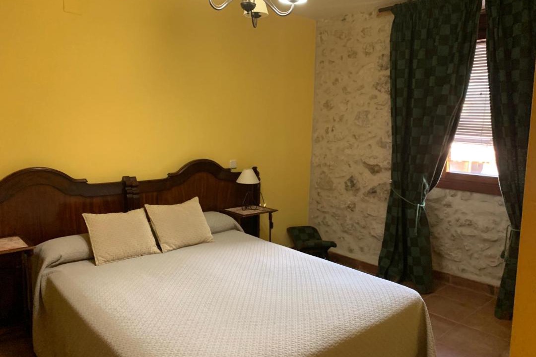 Photo of Bedroom in San Miguel de Bernuy