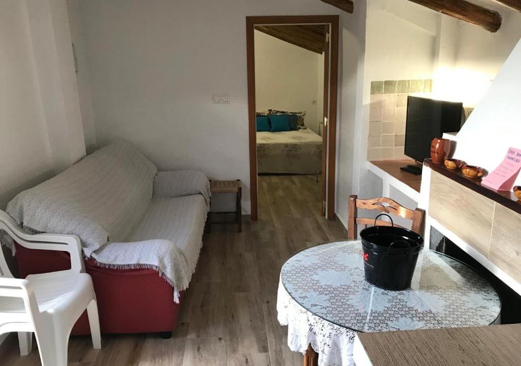Photo of Livingroom in Iznatoraf