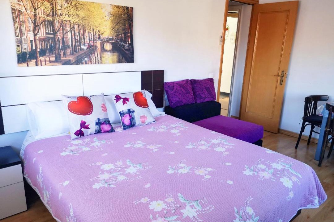 Photo of Bedroom in Terrassa