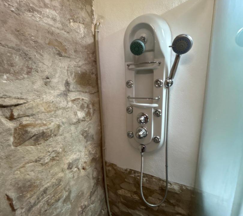 Photo of Bathroom in Iznatoraf