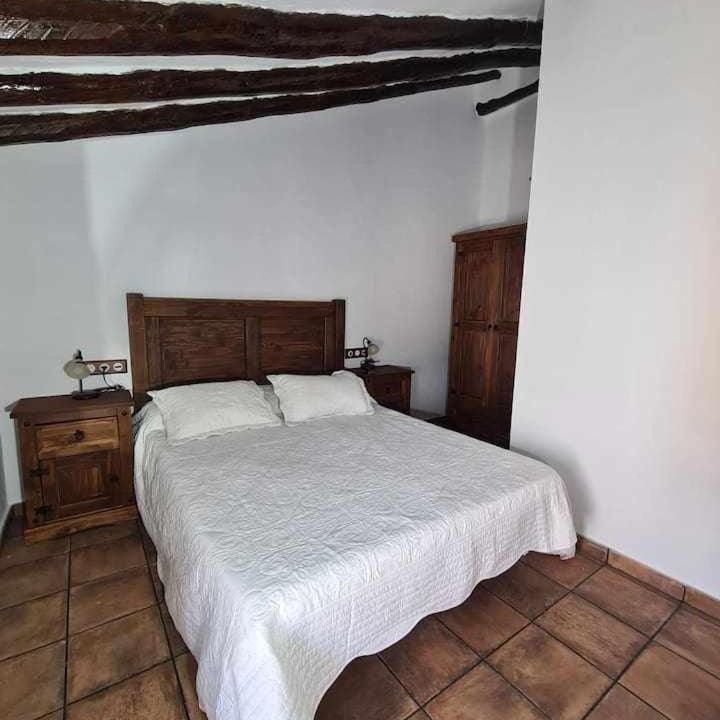 Photo of Bedroom in Benablon
