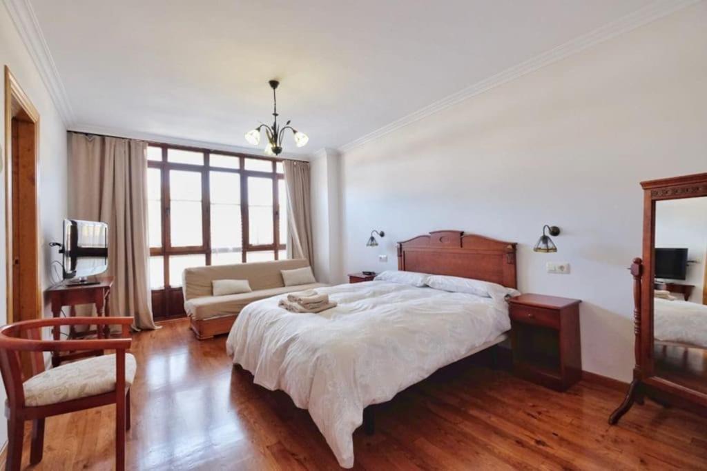 Photo of Bedroom in Ribadedeva