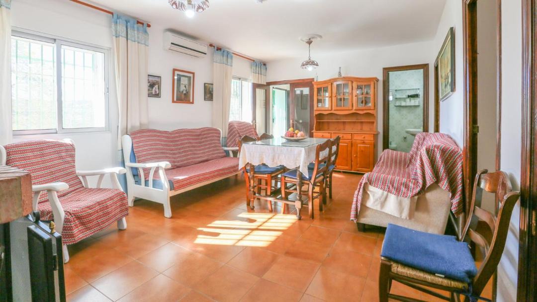 Photo of Livingroom in Higuera de la Sierra
