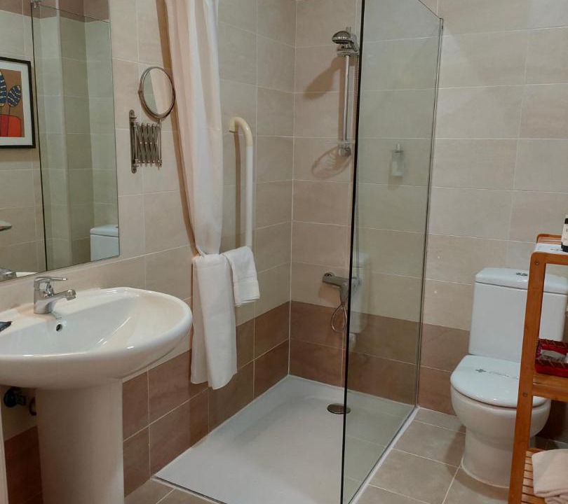 Photo of Bathroom in Haro