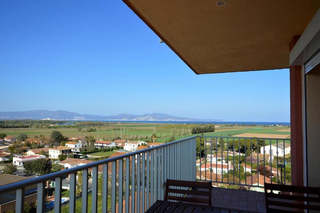 Photo of Patio Balcony in Bon Relax