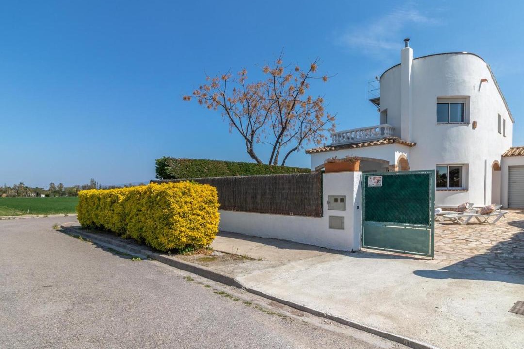 Photo of Buildings in Sant Pere Pescador