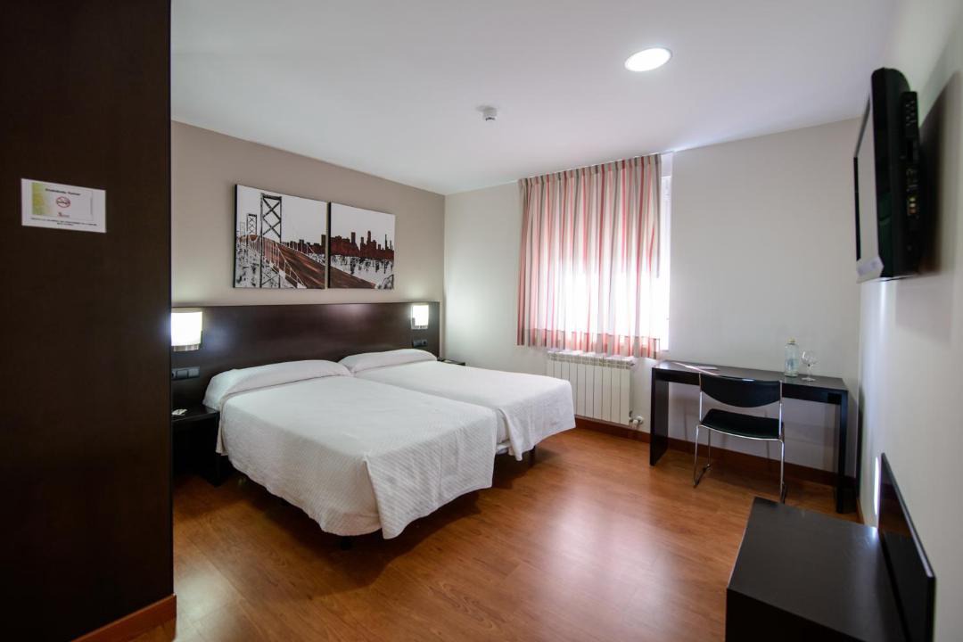 Photo of Bedroom in Hospital de Orbigo