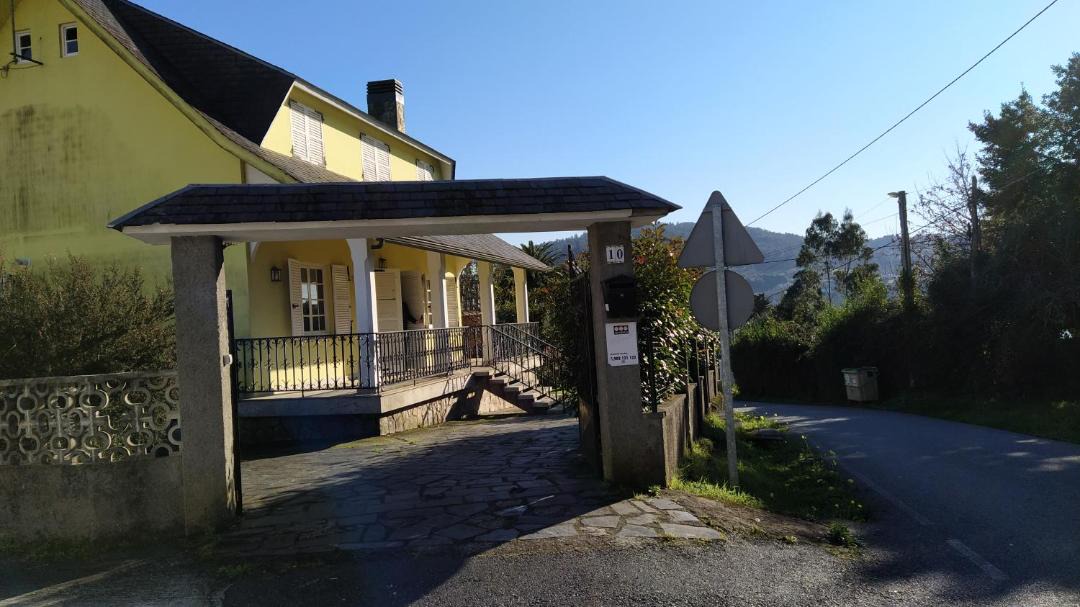 Photo of Buildings in Fene