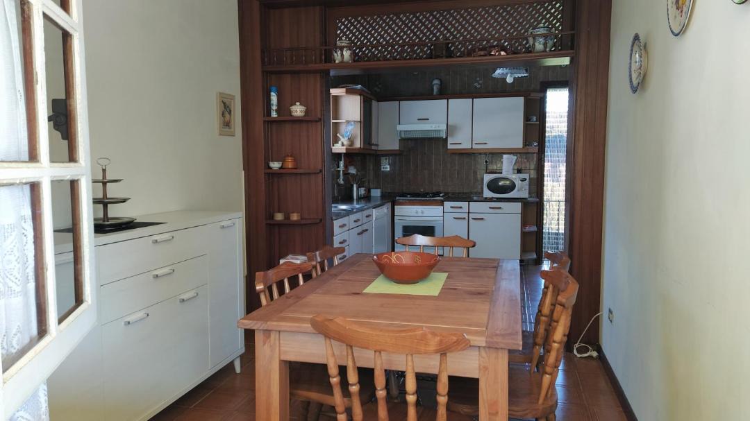 Photo of Kitchen in Fene