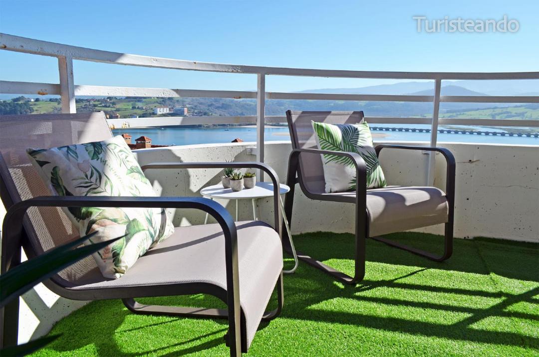 Photo of Patio Balcony in San Vicente de la Barquera
