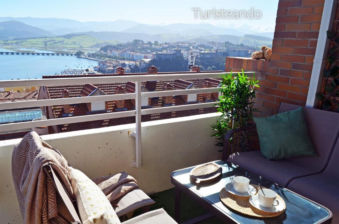 Photo of Patio Balcony in San Vicente de la Barquera
