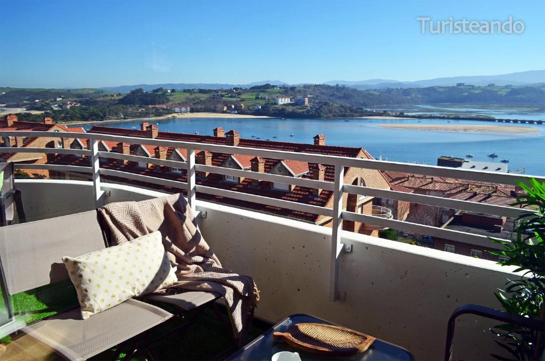 Photo of Patio Balcony in San Vicente de la Barquera