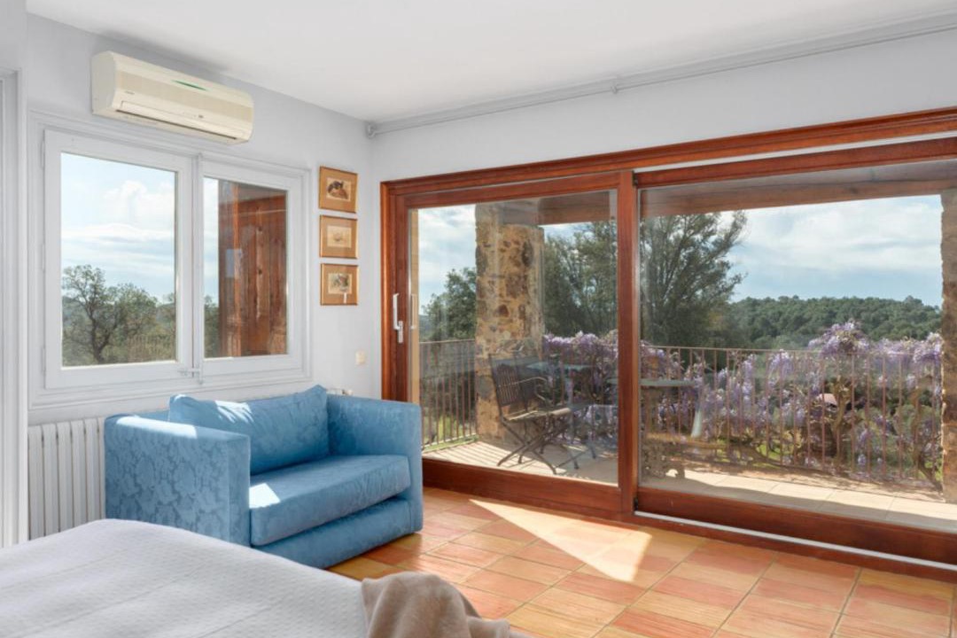 Photo of Livingroom in Vall-Llobrega