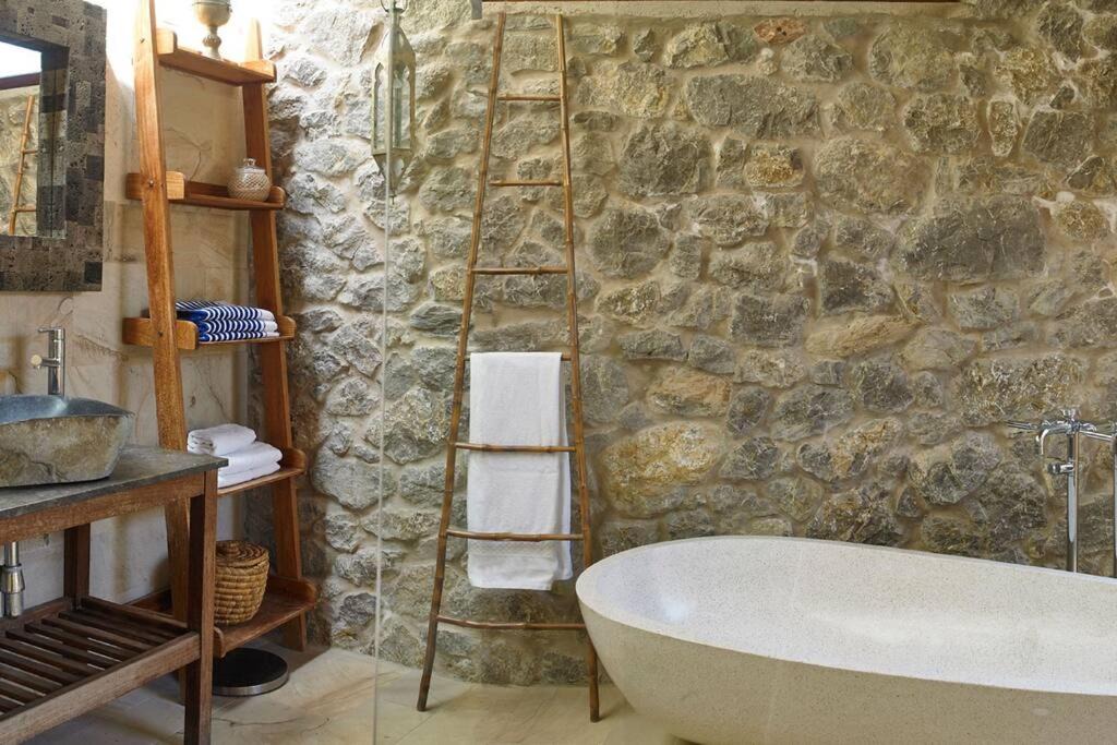 Photo of Bathroom in Sant Josep de sa Talaia