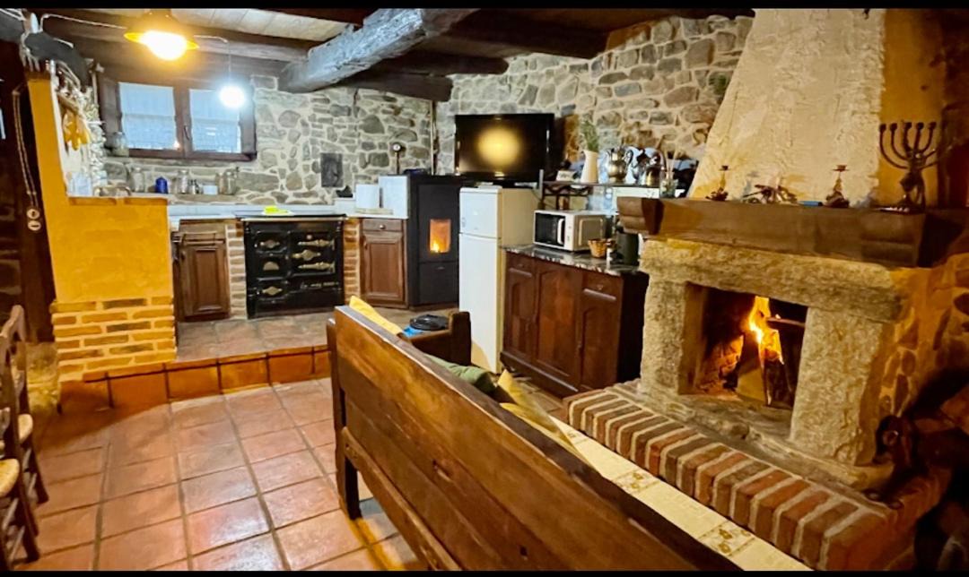 Photo of Kitchen in Los Barrios de Luna