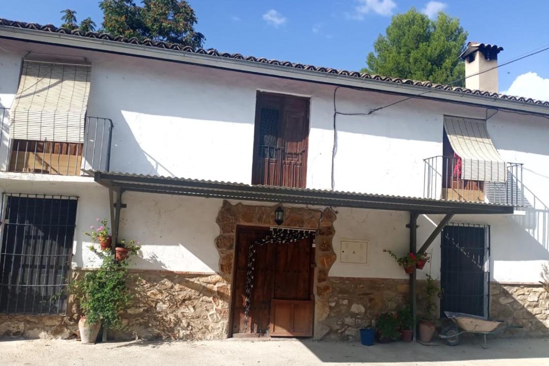 Photo of Buildings in La Iruela