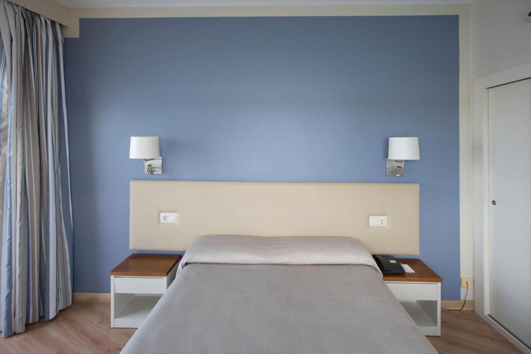 Photo of Bedroom in Es Castell