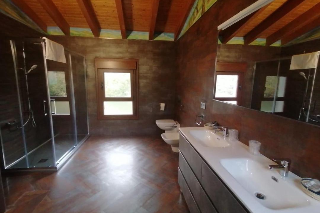 Photo of Bathroom in Viana do Bolo