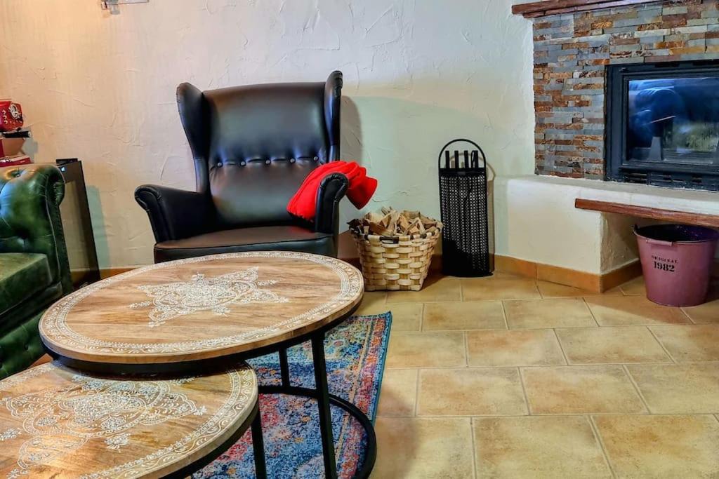 Photo of Livingroom in Bahabon