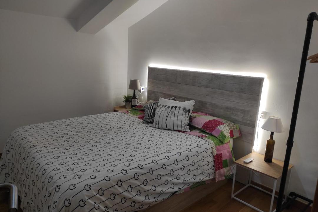 Photo of Bedroom in Haro