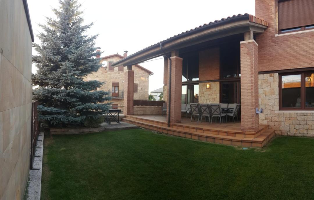Photo of Buildings in Covaleda