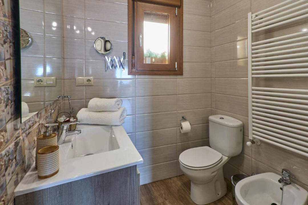 Photo of Bathroom in El Torno
