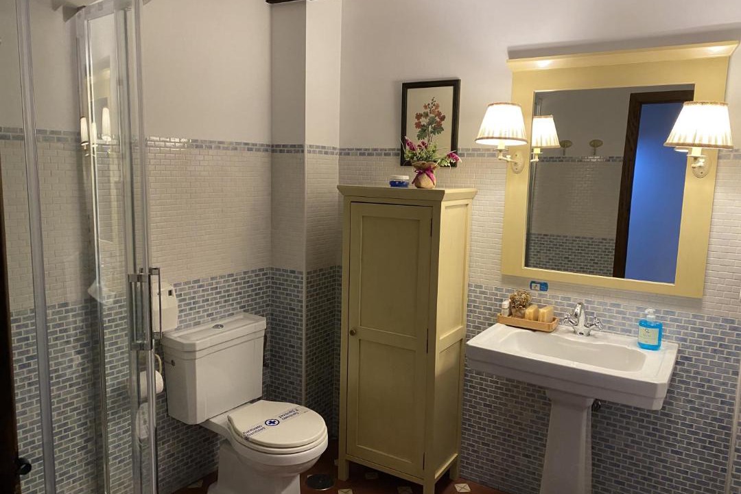 Photo of Bathroom in Hervas