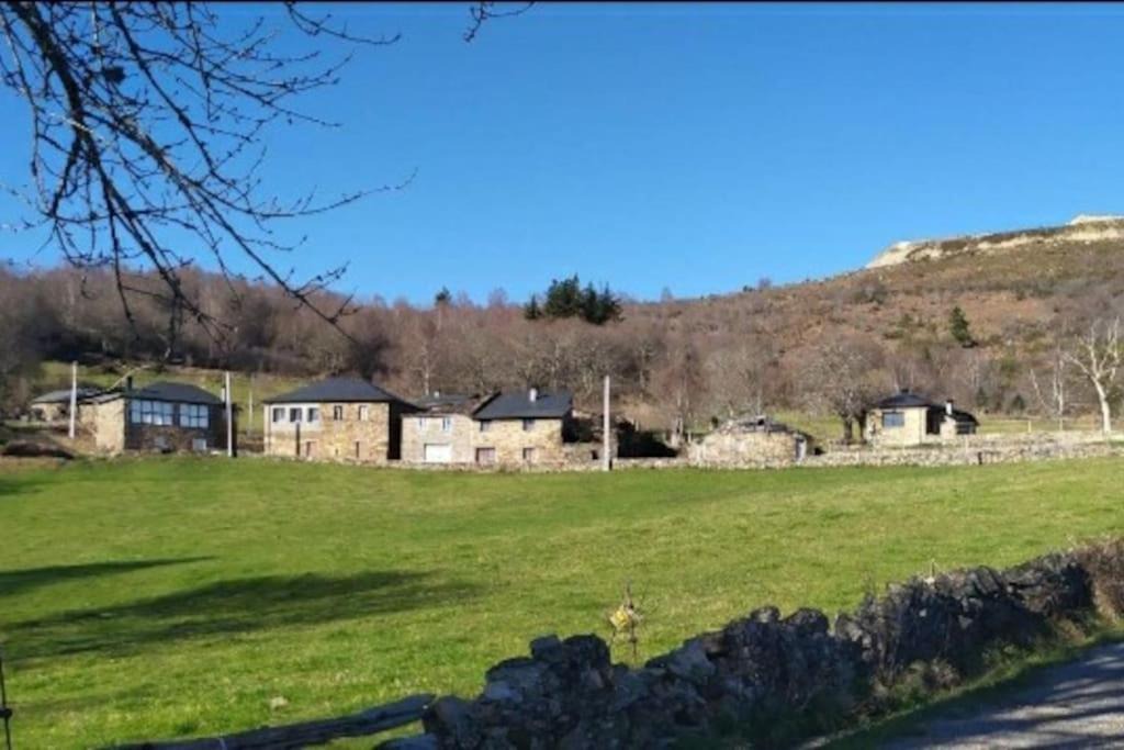 Photo of Buildings in Eiriz