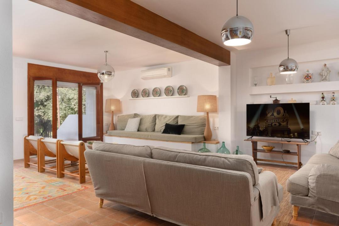 Photo of Livingroom in Tamariu