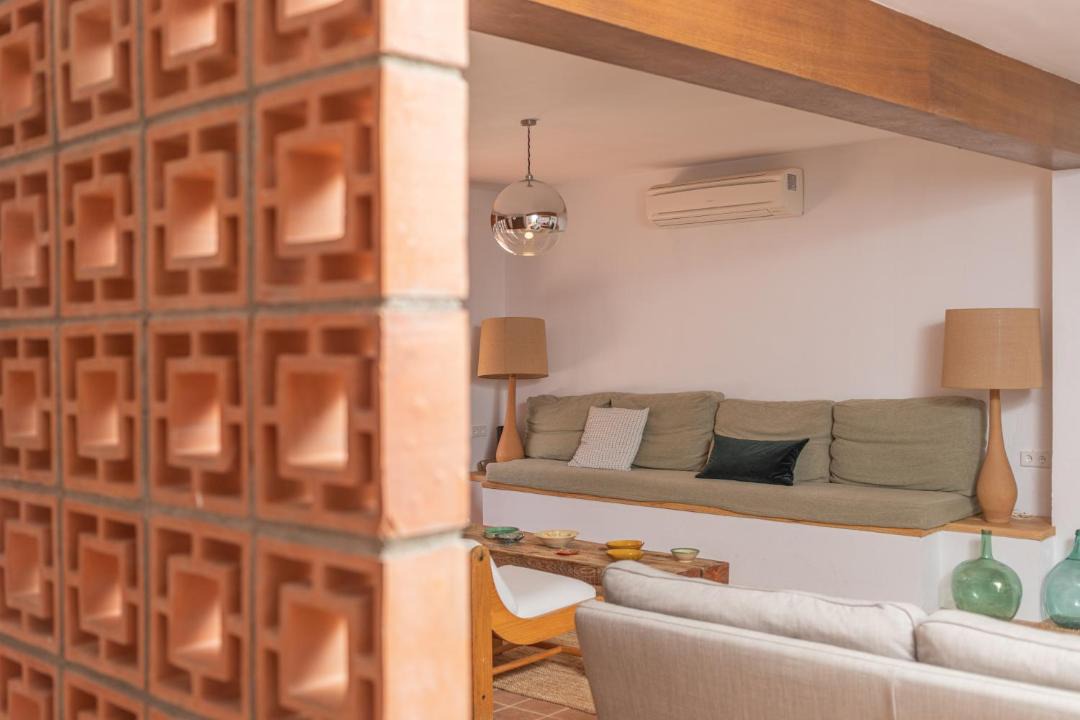 Photo of Livingroom in Tamariu