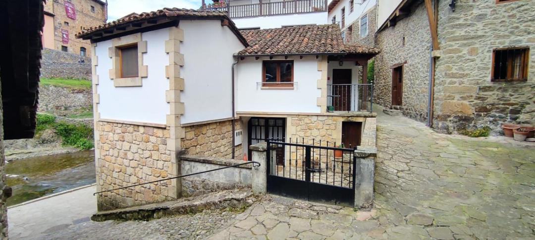 Photo of Buildings in Potes