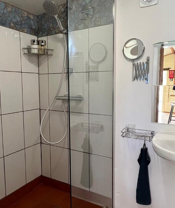 Photo of Bathroom in Tivenys