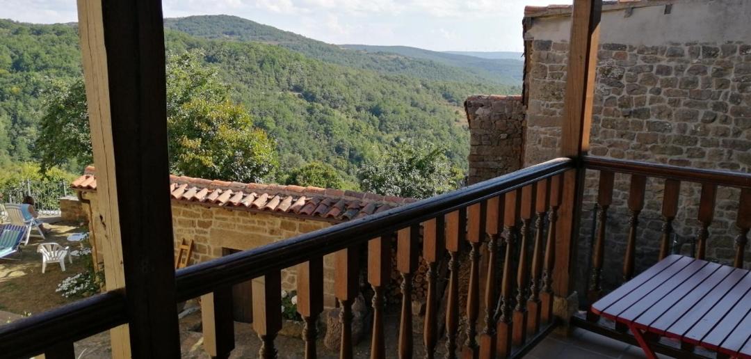Photo of Patio Balcony in Valderredible