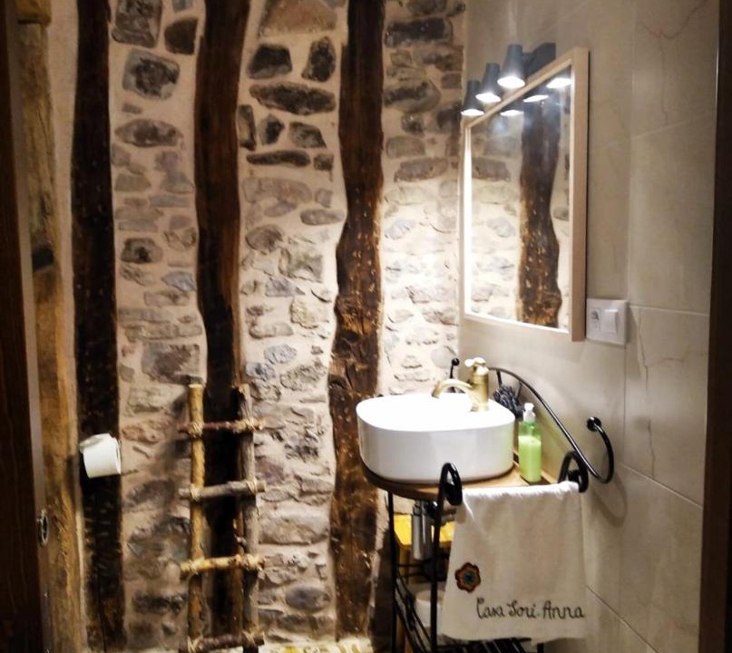 Photo of Bathroom in Montenegro de Cameros
