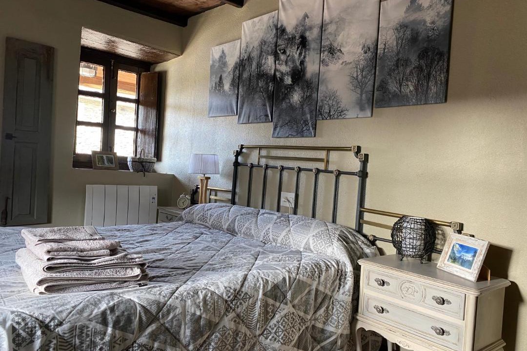 Photo of Bedroom in San Cristobal de Valdueza
