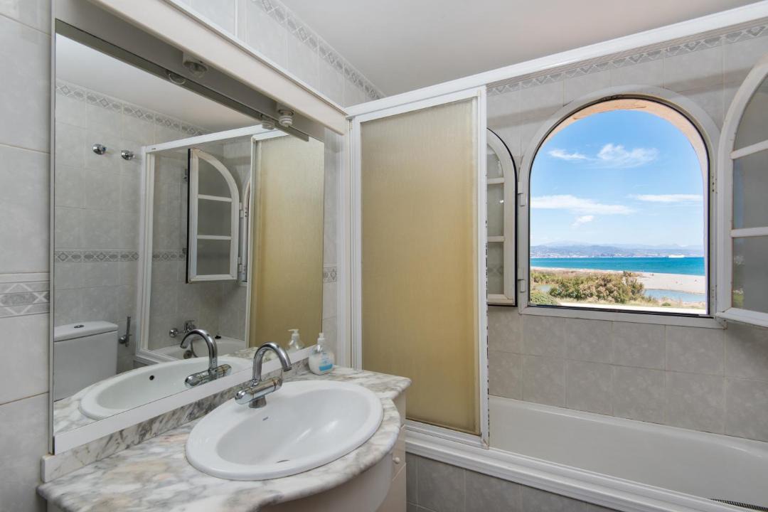 Photo of Bathroom in Guadalmar