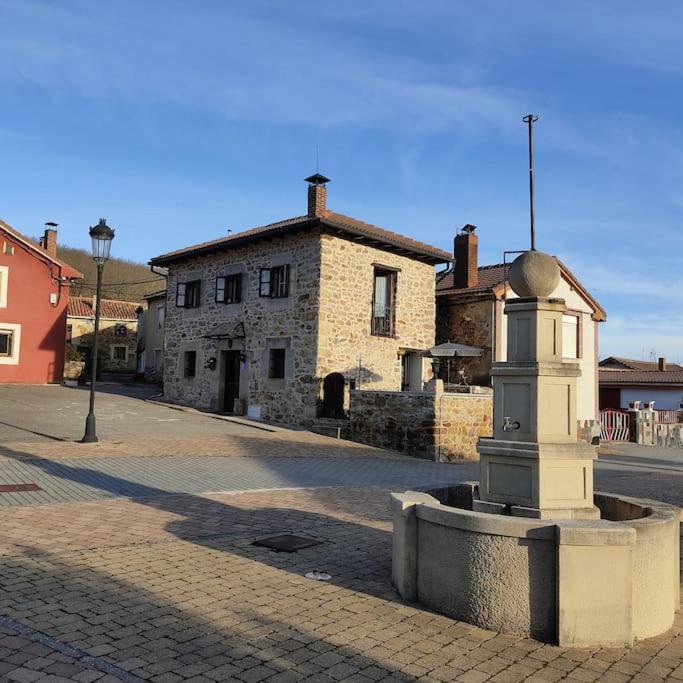 Photo of Buildings in Barruelo de Santullan