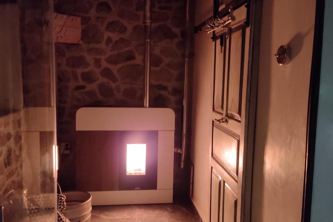 Photo of Bathroom in Barruelo de Santullan