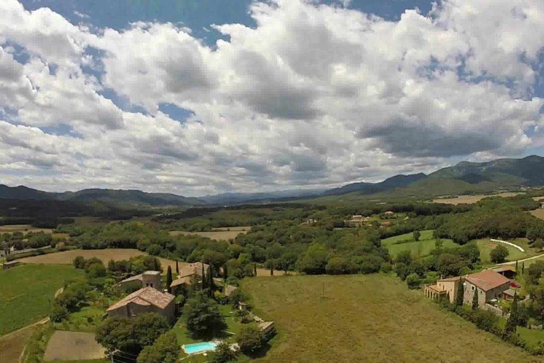 Photo of Outdoor in Maia de Montcal