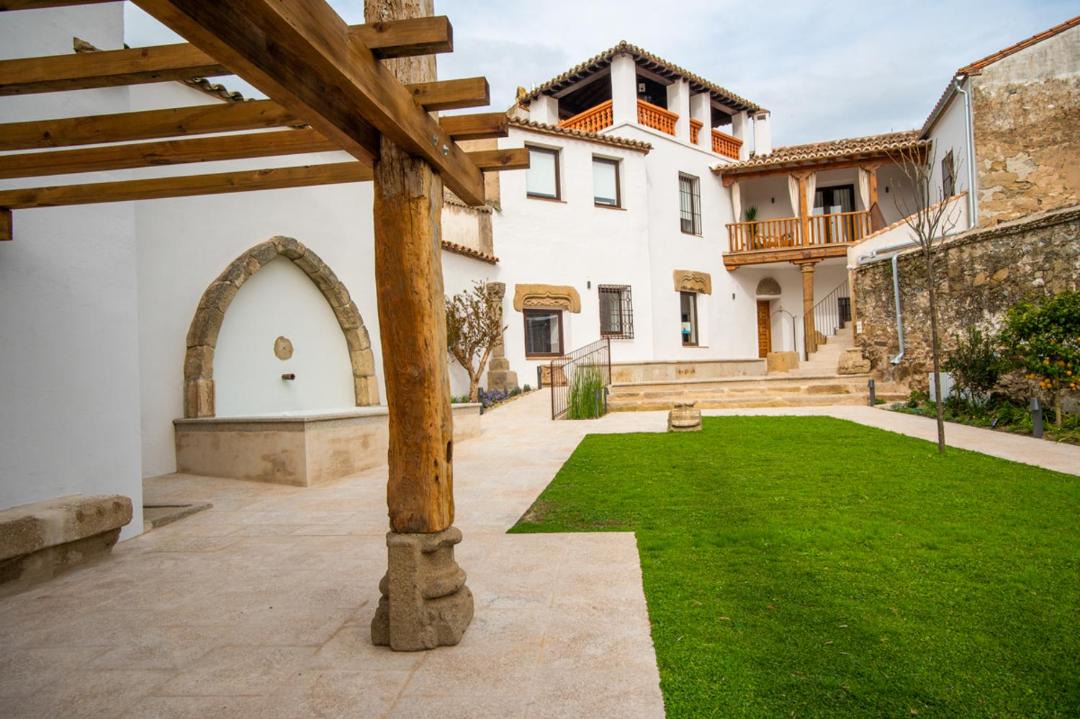 Photo of Others in Oropesa
