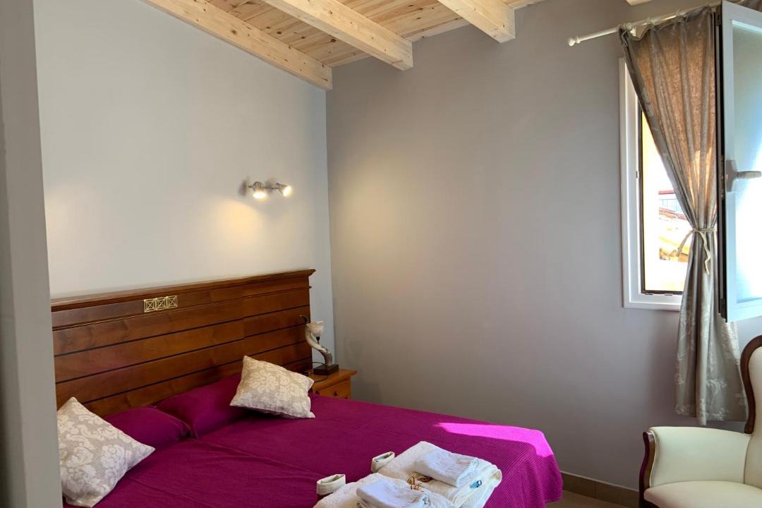Photo of Bedroom in Adradas