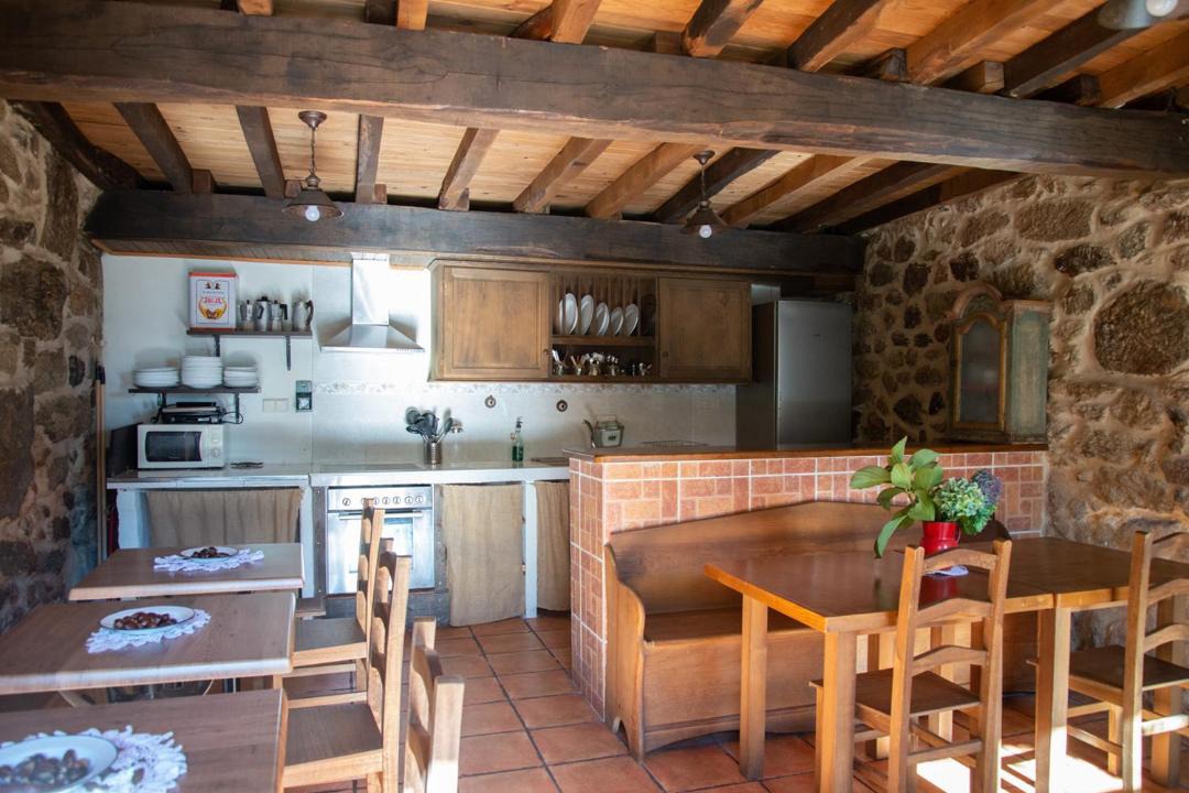 Photo of Kitchen in Rairiz de Veiga