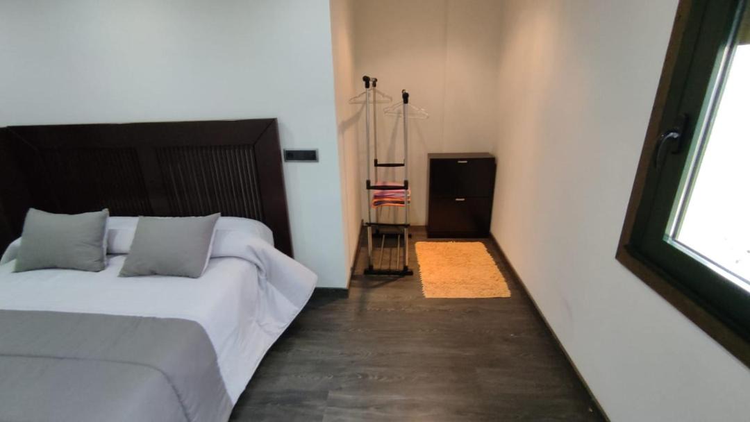 Photo of Bedroom in Sober