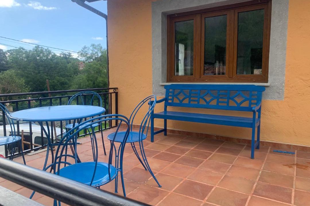 Photo of Patio Balcony in Parres Municipality
