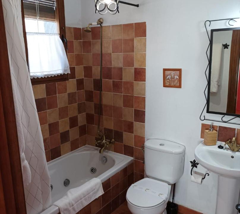 Photo of Bathroom in Condemios de Abajo