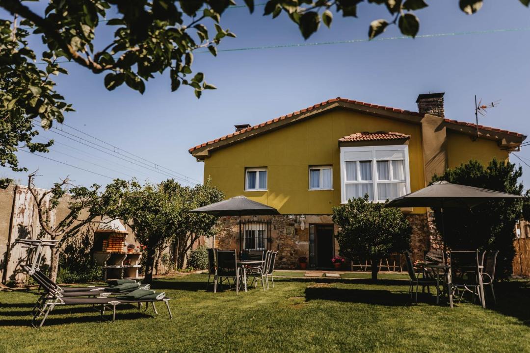 Photo of Buildings in Matamorosa