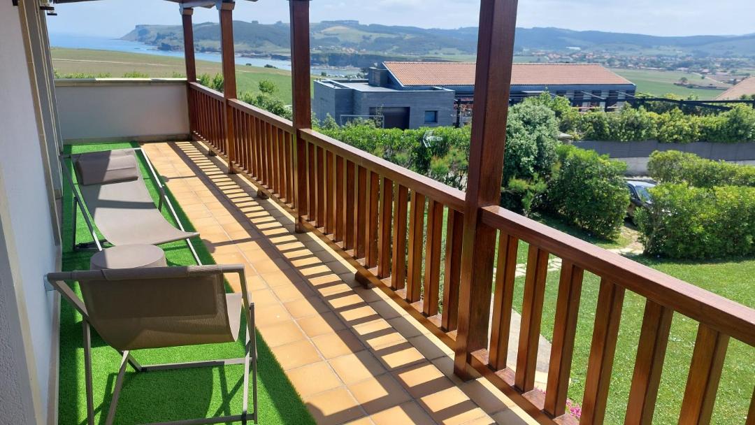 Photo of Patio Balcony in Ribamontan al Mar