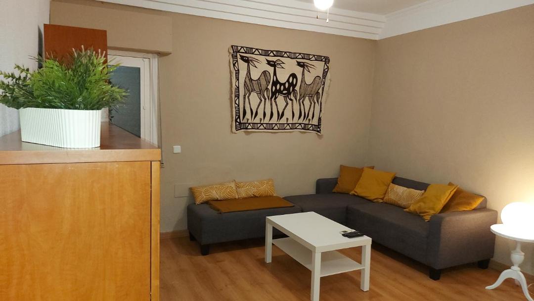 Photo of Livingroom in Los Nietos