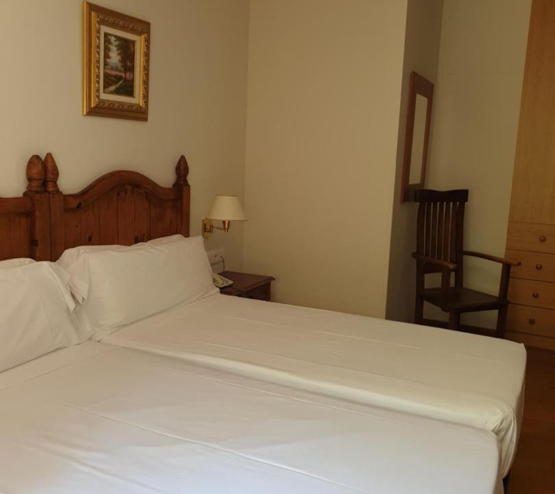 Photo of Bedroom in Caldas de Luna